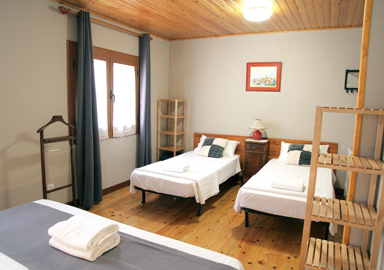 Hostal Fonda Prat Puigcerdà Exterior photo