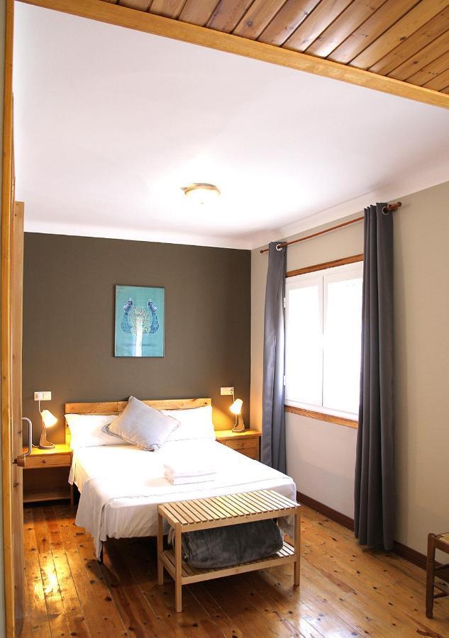 Hostal Fonda Prat Puigcerdà Exterior photo
