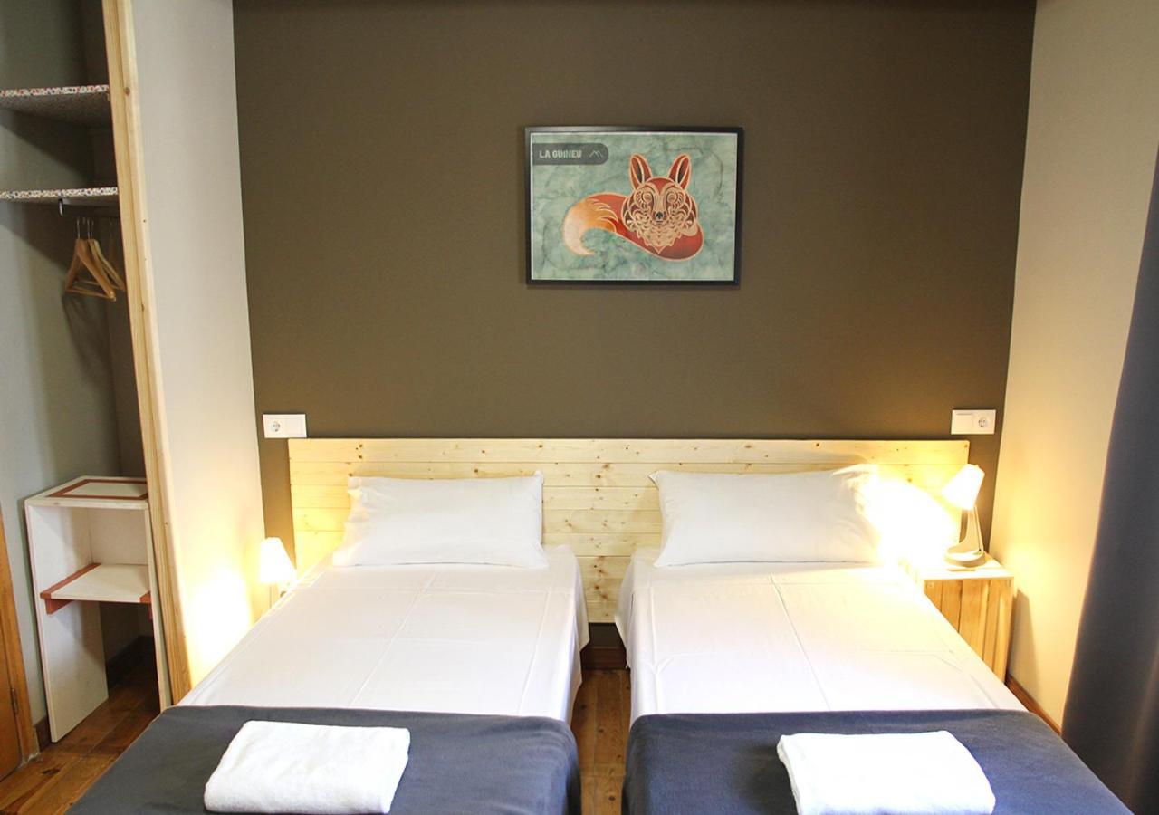 Hostal Fonda Prat Puigcerdà Exterior photo