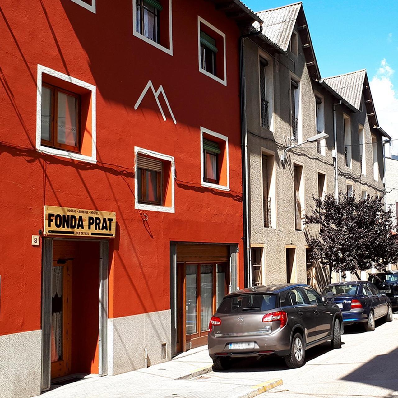 Hostal Fonda Prat Puigcerdà Exterior photo